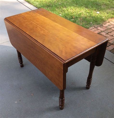 Antique Cherry Drop Leaf Table | Coffee table, Drop leaf table, Coffee table vintage