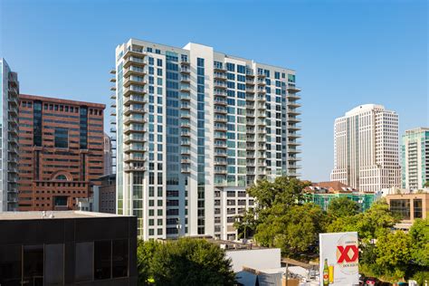Nine15 Midtown Building Exterior | Atlanta apartments, Midtown, Modern luxury apartment