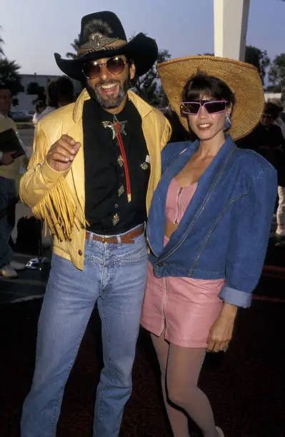 GEORGE GRADOW & Barbi Benton at SHARE Boomtown Party - May 1 - 1987 Old Photo EUR 6,17 - PicClick FR