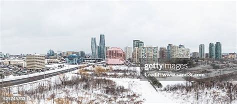 95 Mississauga Skyline Stock Photos, High-Res Pictures, and Images - Getty Images