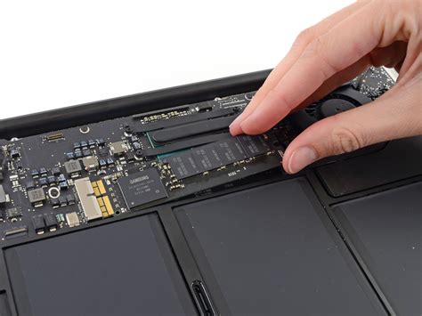 MacBook Air 13" Mid 2013 Solid-State Drive Replacement - iFixit Repair Guide