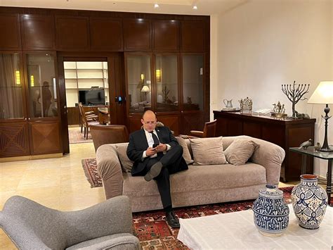 Bennett visits Prime Minister's Residence for first time since taking ...