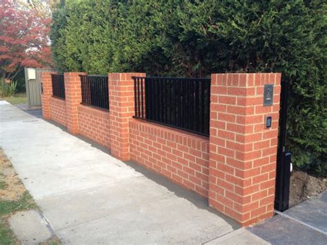 brick fence | Fence design, Modern fence, Brick fence