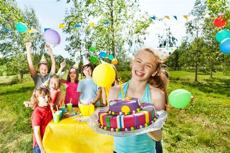 Outdoor Birthday Party Ideas for 12 Year Olds | ThriftyFun