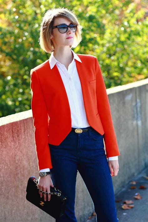 Red Outfits For Women-18 Chic Ways To Wear Red Outfits