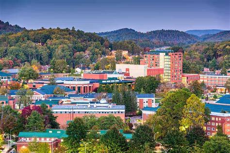 17 Fun Things to Do in Boone, North Carolina