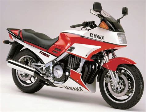 Yamaha FJ 1200