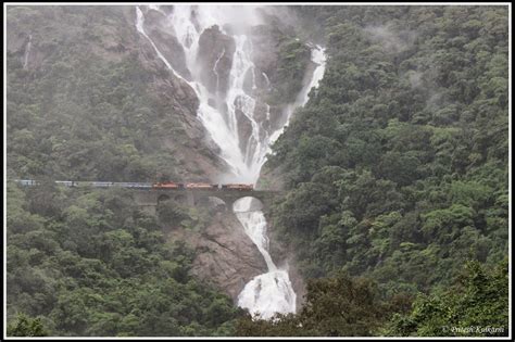 Travel blogs: Dudhsagar Waterfall Rail Trek 2014