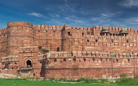 Indian Monuments - Agra Fort - History, Architecture and Facts