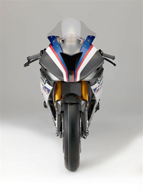 BMW HP4 RACE Specs Unveiled: 215 HP, 377 lbs. (+ video)