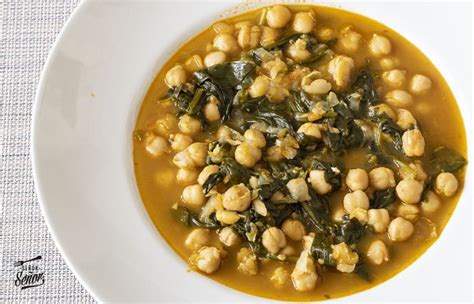 Garbanzos con espinacas, receta fácil y sana - Recetas de Cocina