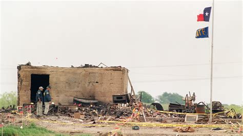 'Waco' author Jeff Guinn discusses the demagoguery of David Koresh : NPR