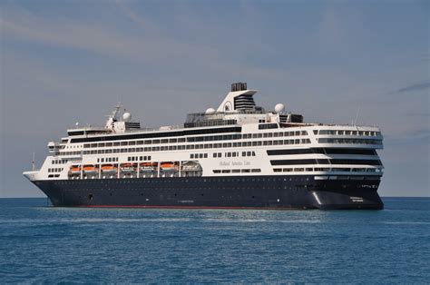 Jet Set Smart: M/S VEENDAM CRUISE SHIP REVIEW