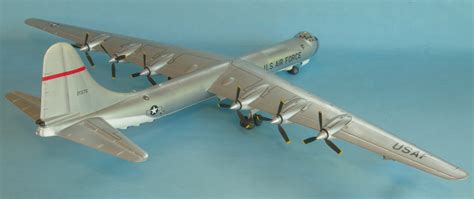 B-36 Peacemaker Group Build - FineScale Modeler - Essential magazine ...