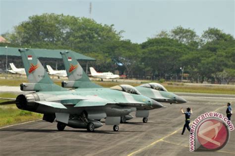 two f-16 fighter aircraft to arrive in east java on friday - ANTARA News