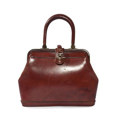 Vintage Etienne Aigner Leather Handbag Purse in Oxblood