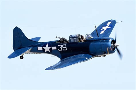 Douglas SBD-5 Dauntless Dive Bomber NX670AM BuNo 28536 USN… | Flickr