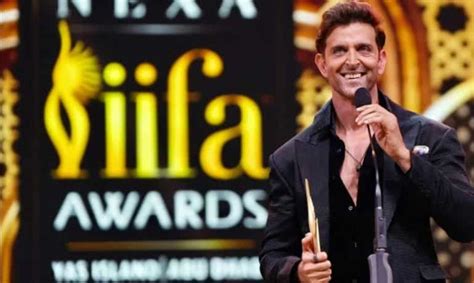 Hrithik Roshan wins the Best Actor award for Vikram Vedha at IIFA ...