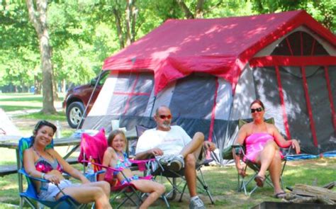 Riverfront Camping in Missouri - Ozark Outdoors Resort