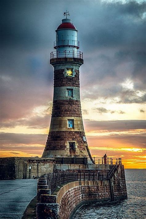 Pin by Phala Cook on Looking forward | Beautiful lighthouse, Lighthouse pictures, Lighthouse