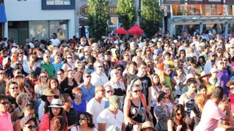 What's on: Toronto street festivals galore | CBC News