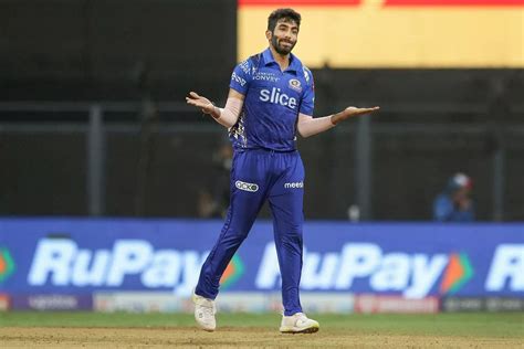 Jasprit Bumrah IPL Career: Wickets, Runs, Records, Age, Price, Team 2022