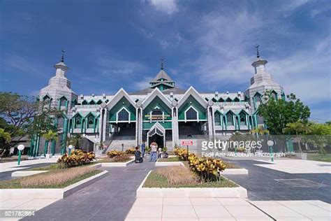 Al Markaz Al Islami Mosque Photos and Premium High Res Pictures - Getty ...