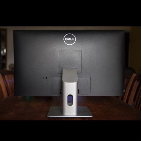 Dell Computer Monitor 27 inch, Computers & Tech, Parts & Accessories, Monitor Screens on Carousell