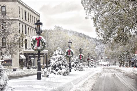 Pin by Robin Steininger Rapp on Wellsboro, PA | Christmas town, Victorian christmas, Christmas ...