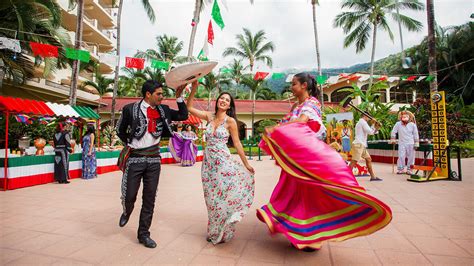 Barcelo Hotel Puerto Vallarta - All-inclusive | CheapCaribbean