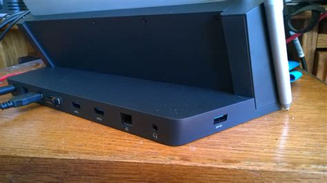 Review: eTauro's Surface Pro 3 dock is cheap, fast, fat but flexible | PCWorld