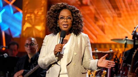 Oprah’s Favorite Pants for Any Occassion Are 30% Off During the Spanx Sale
