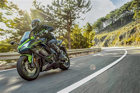 2023 Kawasaki Ninja 1000SX Purchaser’s Information [Specs, Price, Color] - BestMotoSport