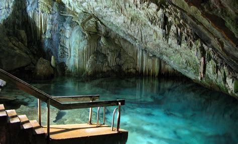 Green Grotto Caves Discovery