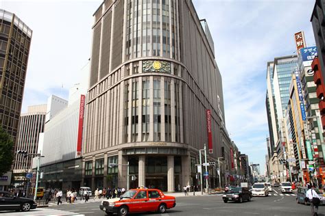 Mitsukoshi Nihonbashi Main Store | Shopping in Nihonbashi, Tokyo