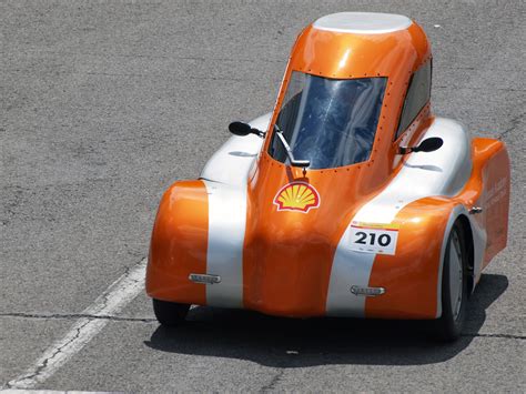 Shell Eco-marathon Americas 2013 winners wring 3,587 miles from one measly gallon - Autoblog