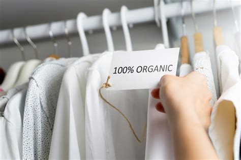 5 Ways to Find Eco Friendly Clothing Without Breaking the Bank | Estilo ...