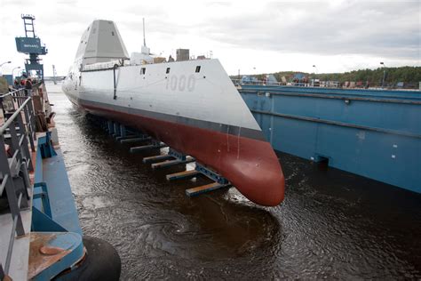 DDG 1000 Elmo Zumwalt Class Destroyer | Military.com