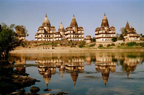 View the World: Orchha Fort,Madhya Pradesh India