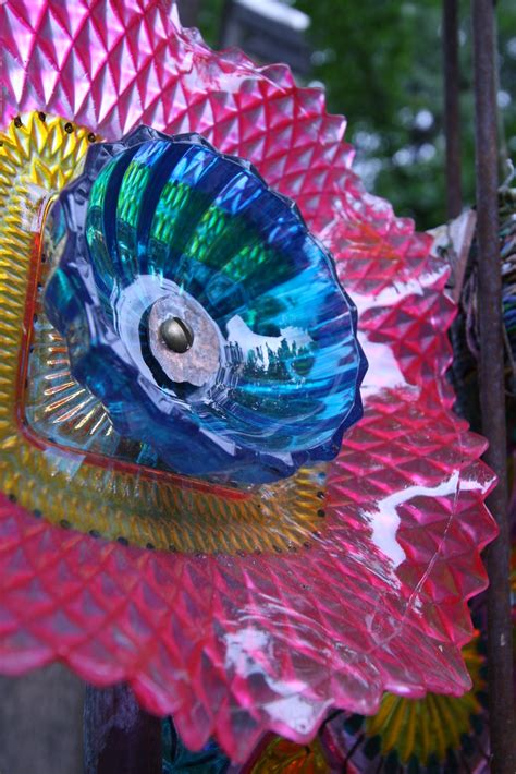 Funky art glass garden sculpture | We visited a private gard… | Flickr