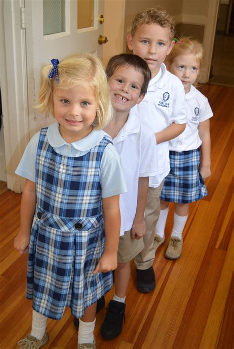 Pre-K and Kindergarten Programs - Veritas Savannah