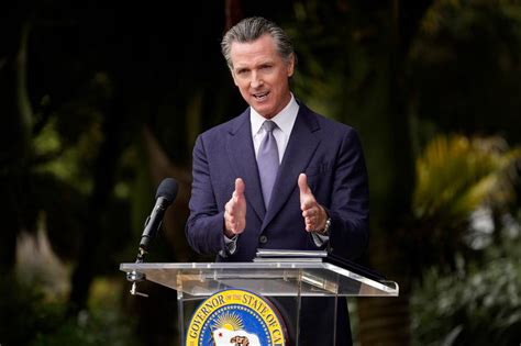 California Gov. Gavin Newsom tests positive for COVID