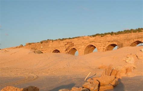 Caesarea Aqueduct - BibleWalks 500+ sites