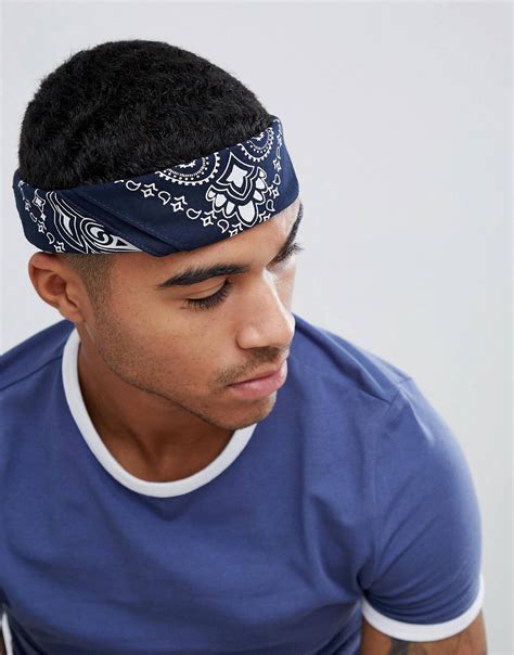 ASOS DESIGN bandana in organic cotton in navy paisley print | ASOS | Bandana haare, Paisley ...