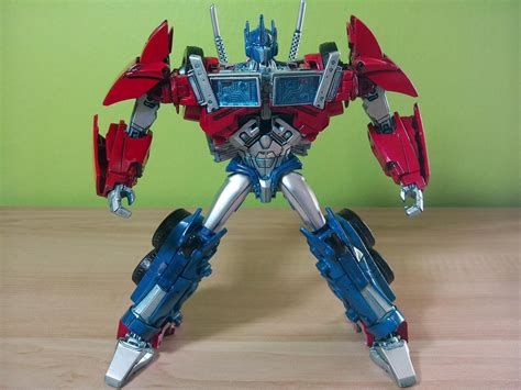 JUST Custom Toy: Custom Repaint Transformers PRIME : First Edition Optimus Prime