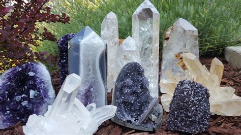 Chasing Luster - Crystals, Minerals, Mother Earth's Treasures