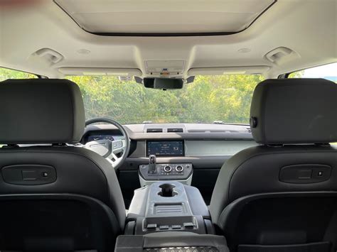 2023 Land Rover Defender: 95 Interior Photos | U.S. News