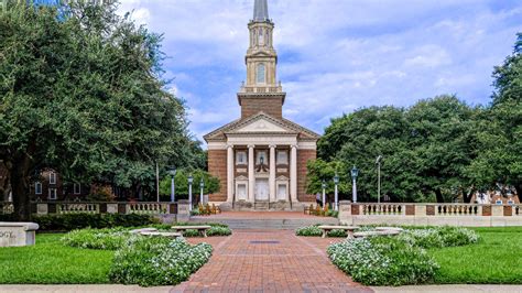 Southern Methodist University Campus | Commercial Landscaping