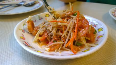 Must-Try Authentic Local Food in Bangkok | The Dine and Wine