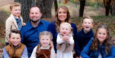 Fans Worry About Anna & Josh Duggar’s Kids’ Future?